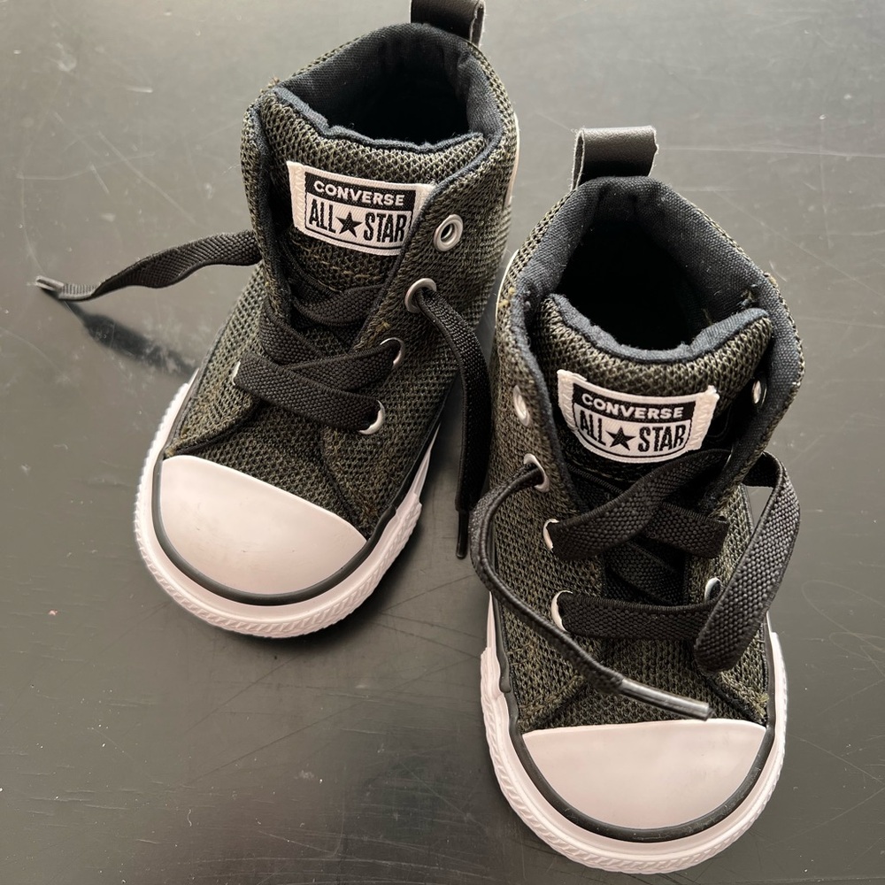 INFANT ⭐️ Converse ⭐️ High Tops